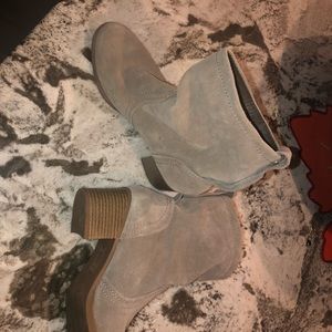 Woman’s Boots